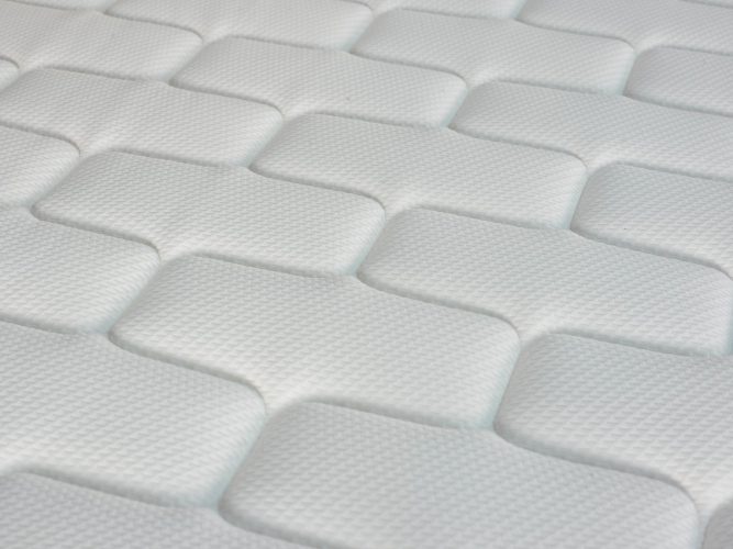 מזרן RESTONIC COMFORT CARE PLUS