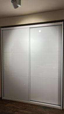 מתצוגה ארון הזזה 2 דלתות זכוכית סניף פתח תקווה